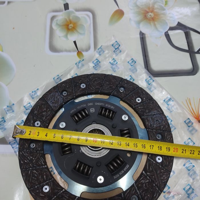Диск зчеплення автомобіля