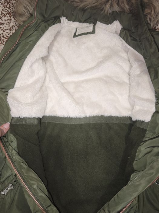 Куртка зимова на вік 10-12 років