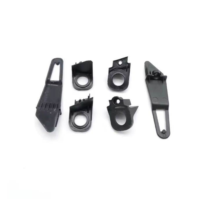 Кріплення фар Volkswagen Touareg 2011-2014 7P0998225   7P0998226