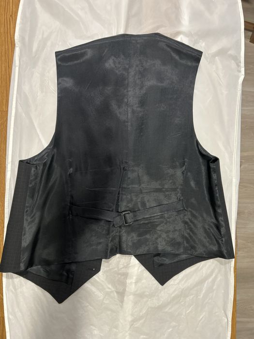 Garnitur czarny Fine Fashion w drobną kratkę 176 90 cm