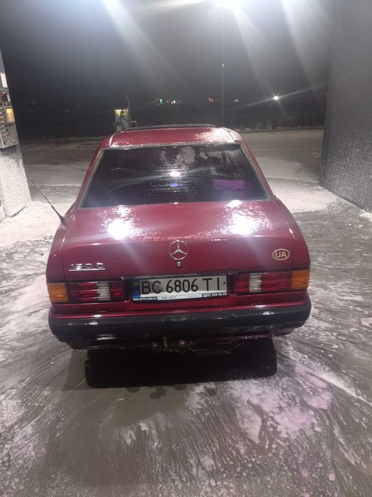 Мерседес 190 11111111111