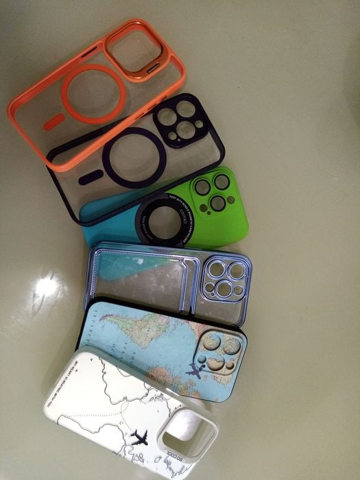 Продам чехли на Айфон 15Pro