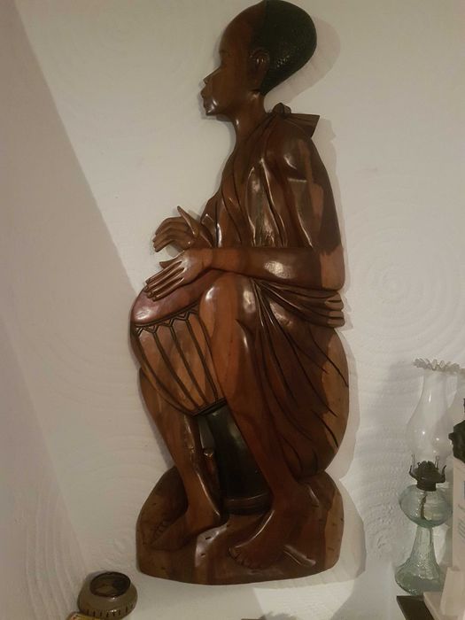 Escultura Africana de Madeira