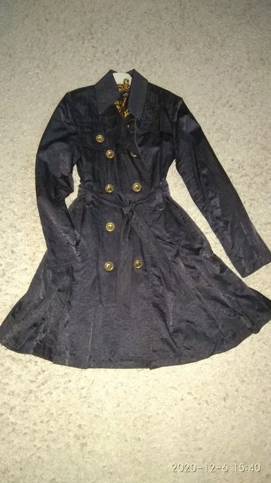 Плащ lace trade mark