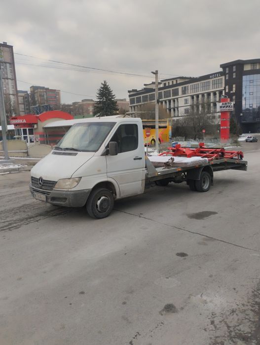 Евакуатор .Послуги Евакуатора 24/7