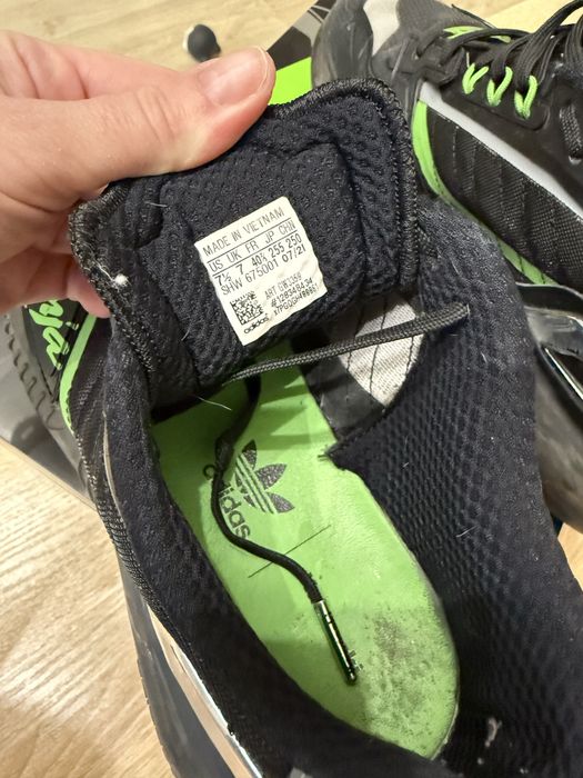Кроссовки Adidas
