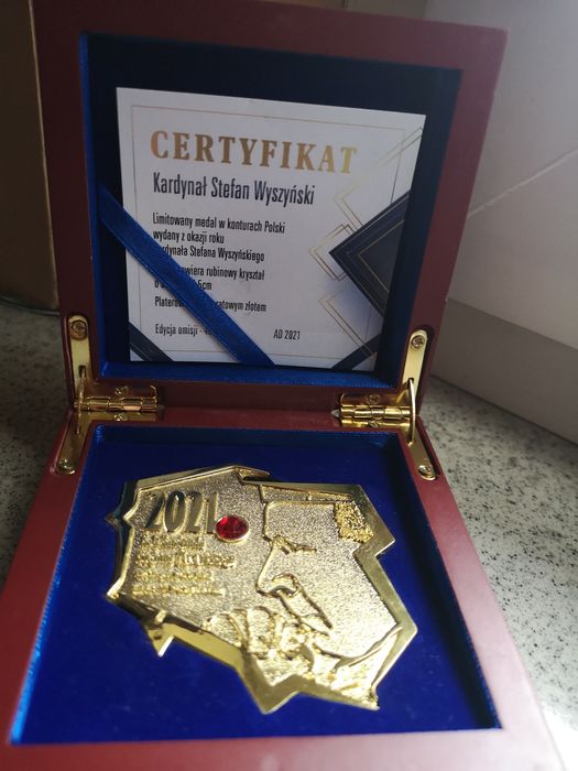 Medal pozłacany kard. S. Wyszyński