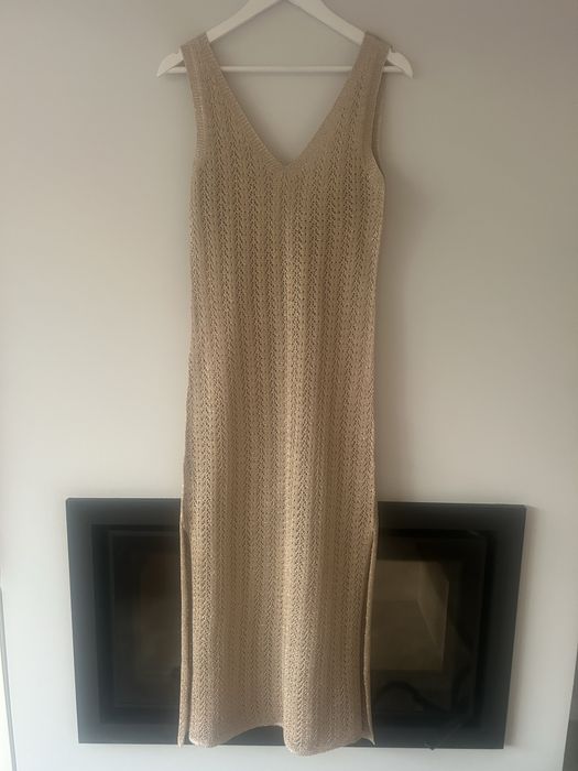 Vestido Calzedonia Dourado em Malha/Crochê – Novo – Tamanho M
