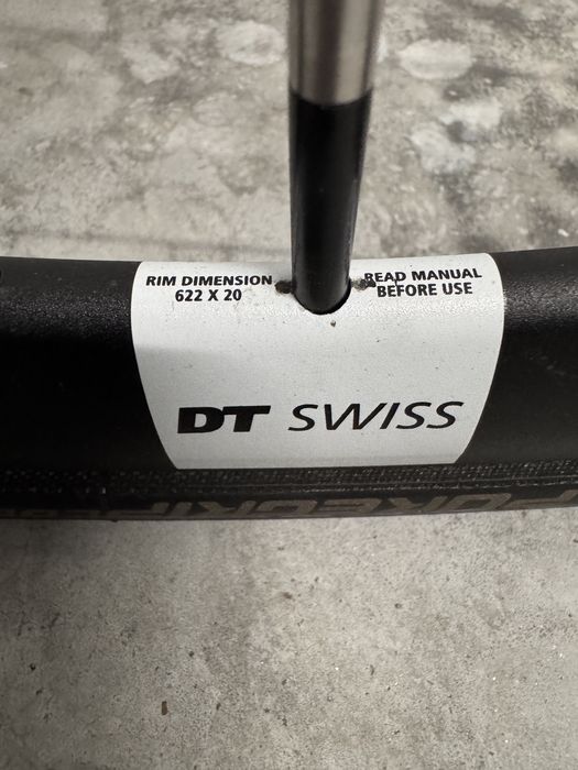 Rodas DT SWISS 30mm disco 11/12V