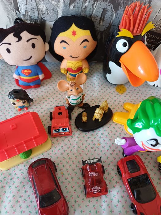 Vários brinquedos por 1 euro