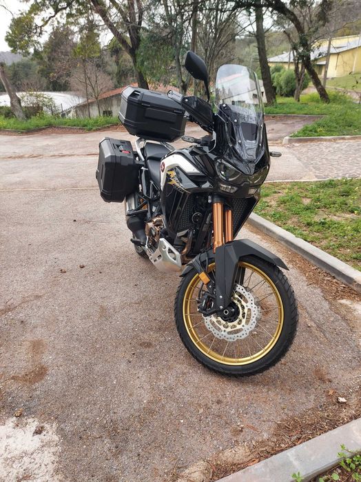 Honda África Twin Adventure Sport DCT – Abril 2022 Poucos Kms