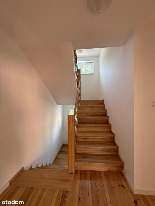 Inwestycyjne | 8 Pokoi | 380 m² | Po Remoncie | Ustka
