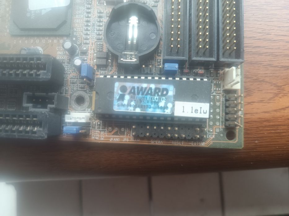Foxconn ka-6100 na intel