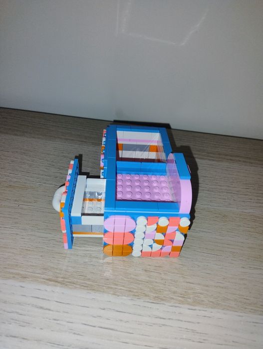 Lego Dots 41907 piórnik na biurko z szufladką