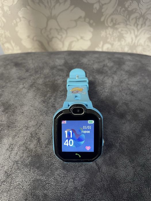 Продам дитячий телефон-годинник Aura A300 Tracker Blue