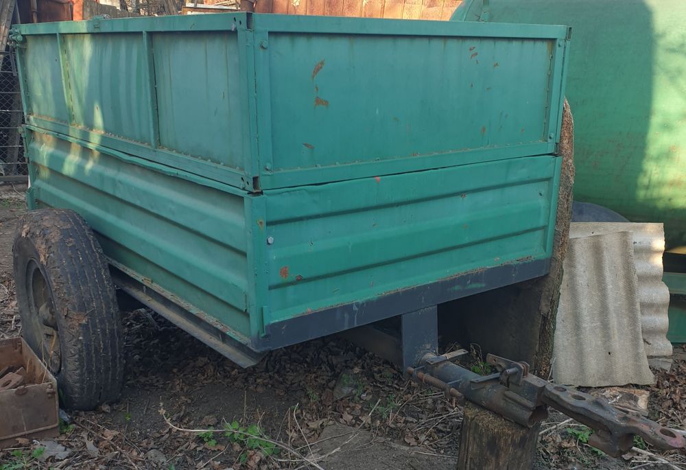Продам прицеп для Т-25