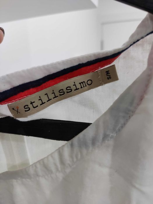 Vários vestidos em muito bom estado