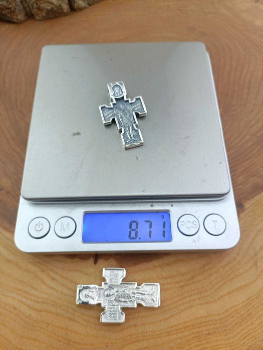 Серебряный крест с Архангелом Михаилом. Срібний хрест Архангел Міхаїл