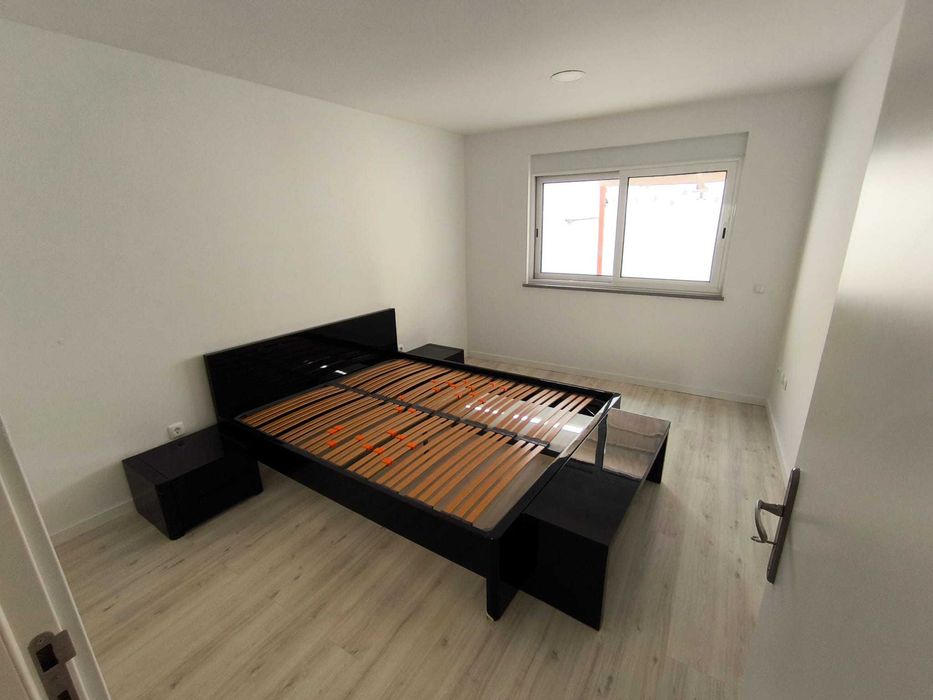 Arrenda-se apartamento T2 no centro histórico em setúbal