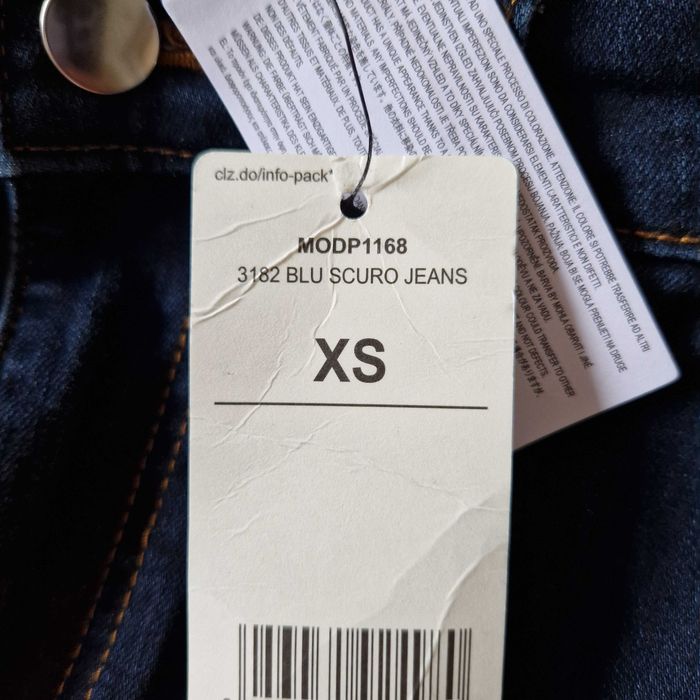 Damskie jeansy o kroju dzwonów Calzedonia