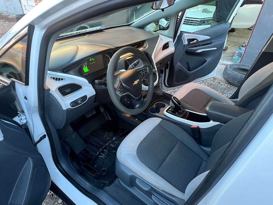 Шевроле БОЛТ EV  гарна та надійна автівка