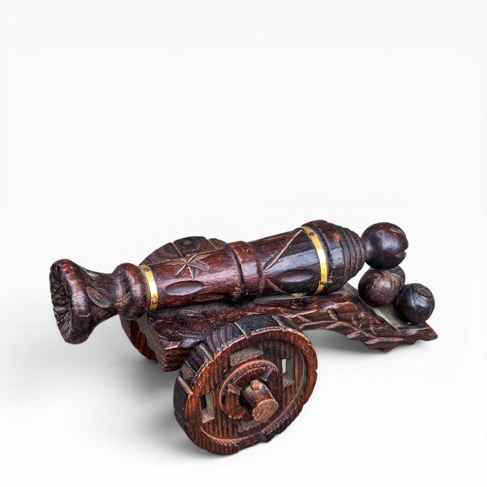 Canhão Decorativo Antigo Madeira Talhada | 45cm | Peça de Coleção