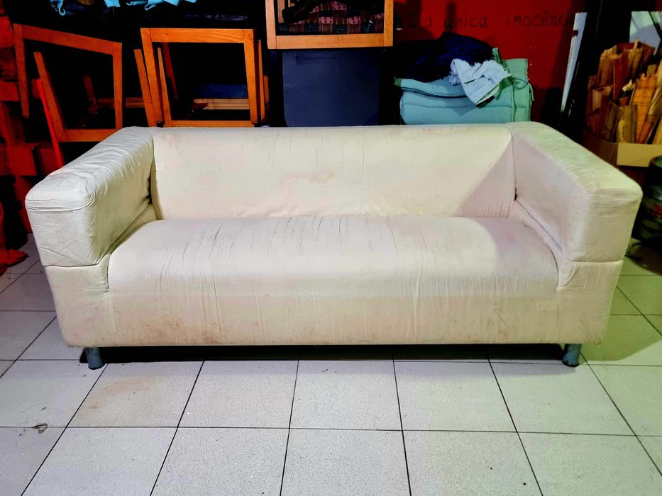 Sofá Beje - 3 Lugares