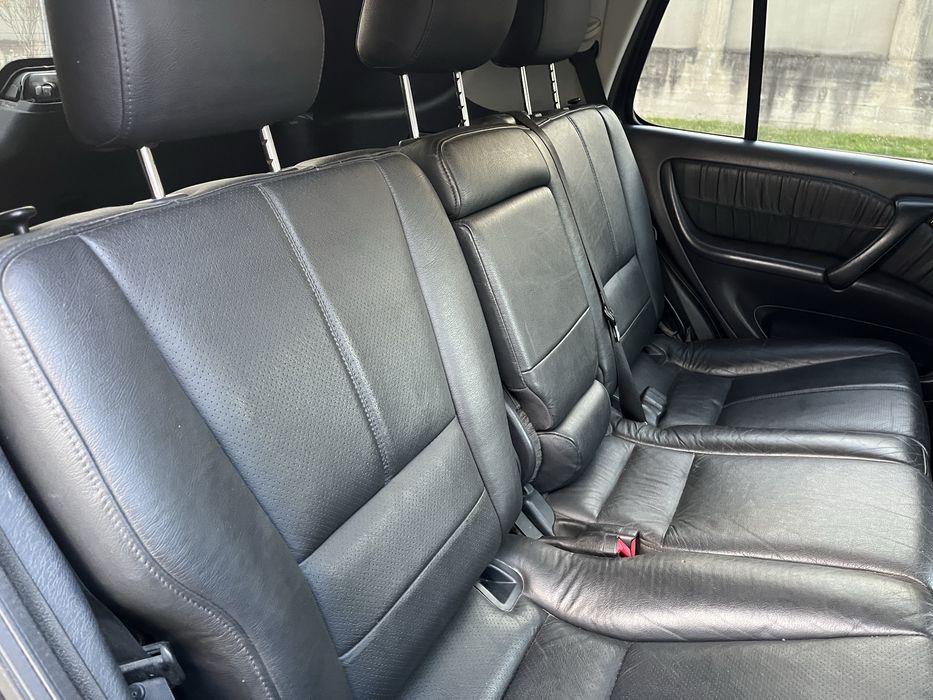 Продаю Mercedes-Benz M-Class 2003