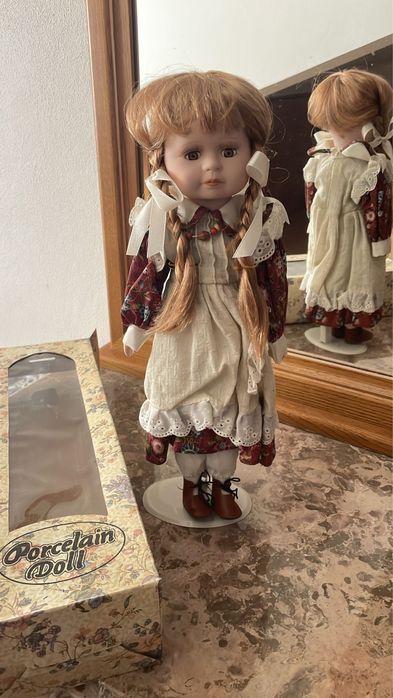 Bonecas de porcelana de coleção