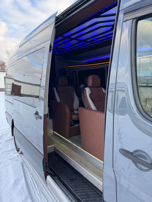 Wolkswagen бус crafter