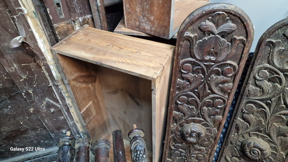 Krzesła przedwojenne