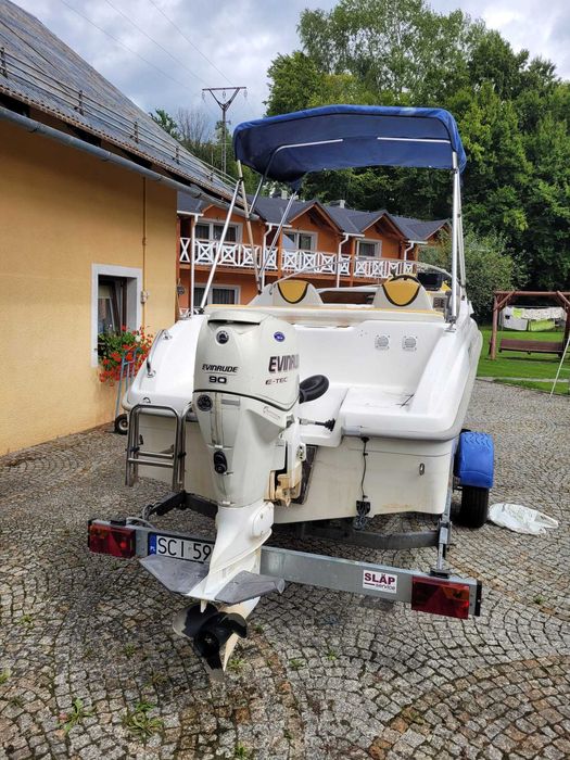 Łódź motorowa Olympia Yacht 570