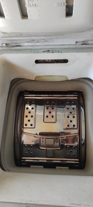 Пральні  машини фірми Whirlpool , Siemens і  LG під запчастини чи ремонт