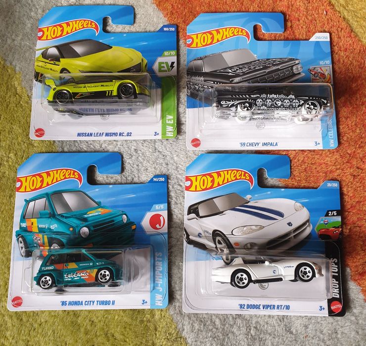 Hot wheels TH (zestaw)