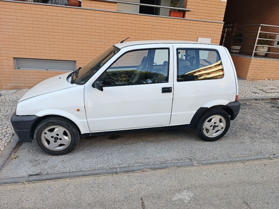 VENDA URGENTE: Fiat Cinquecento 0.9 i.e. (1994) + Lote de Material Novo – 500€