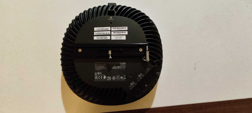 Ponto de acesso Aruba AP-635