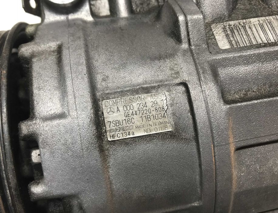 Компресор кондиціонера Mercedes W202. S202. W210. S210. C208. A208