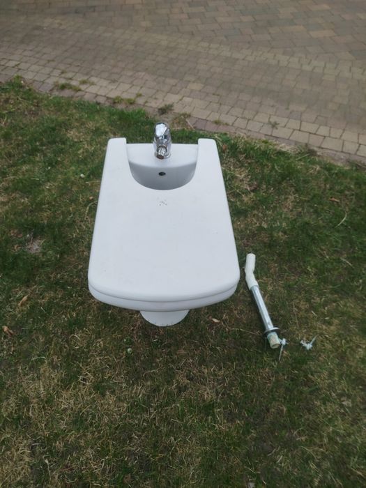 Bidet Roca Sydney