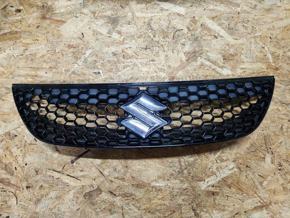Suzuki Sx4 grill atrapa chłodnicy maskownica