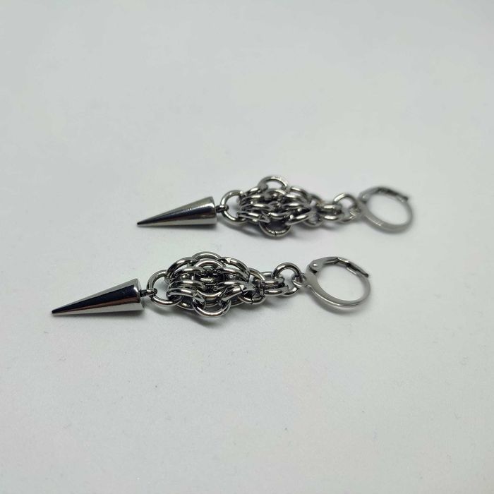 Ręcznie robione kolczyki chainmaille ze stali chirurgicznej 304