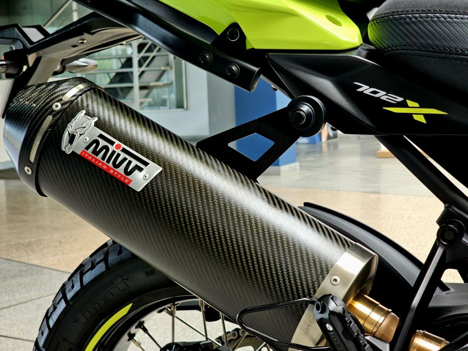 Benelli TRK 702 X Full Extras 
Ano 2025 
6.800 km 
Garantia 2028