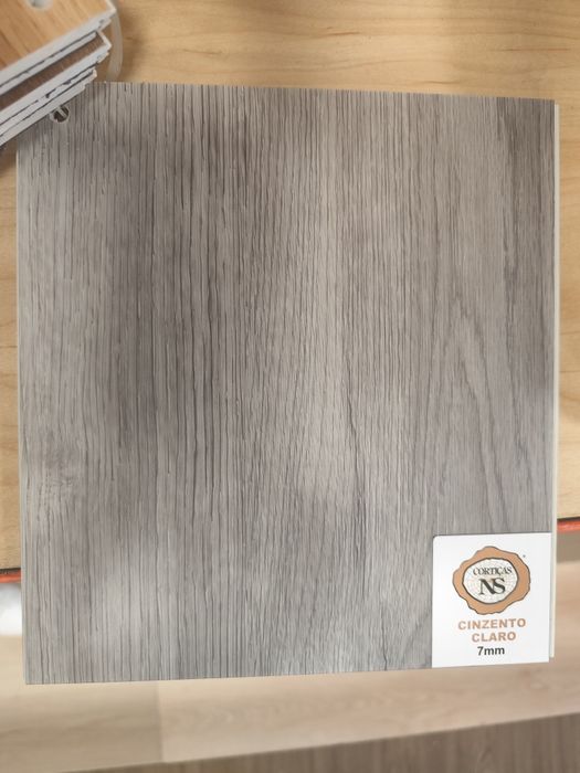 Pavimento Vinílico SPC 70 ROYAL CLIC 1520x228x7mm (ENVIO GRÁTIS)
