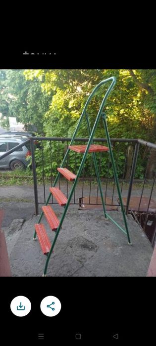 Drabina piecio stopniowa.
