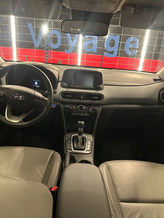 Продам Hyundai Kona 2,0