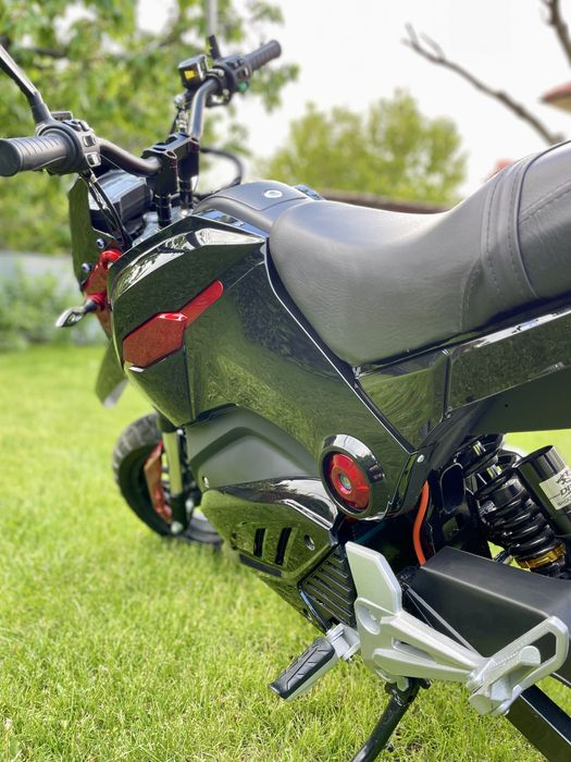 Електроскутер, електробайк, електромопед, спортивний електроскутер М3