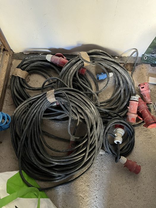 Przedluzacz silowy budowlany