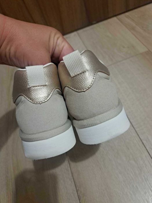 Buty Sportowe CCC r. 39