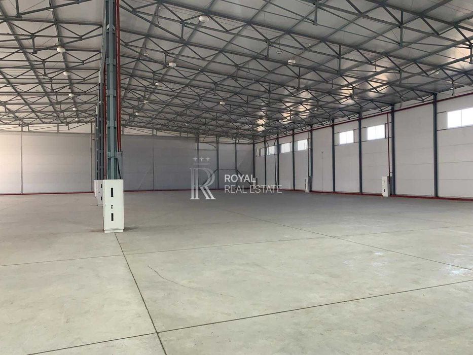 Продаж складу 3500м² Гореничі 1,2 га (у власності) потужність 250 кВт