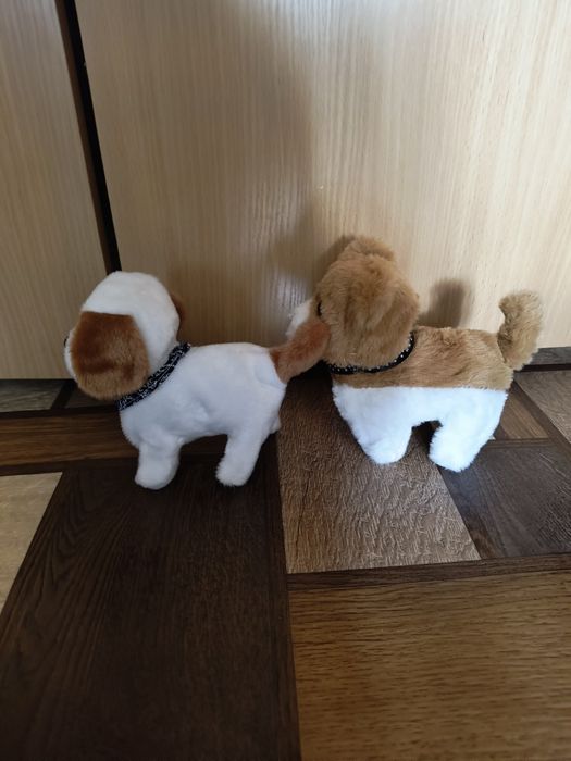 Інтерактивна маленька собачка.