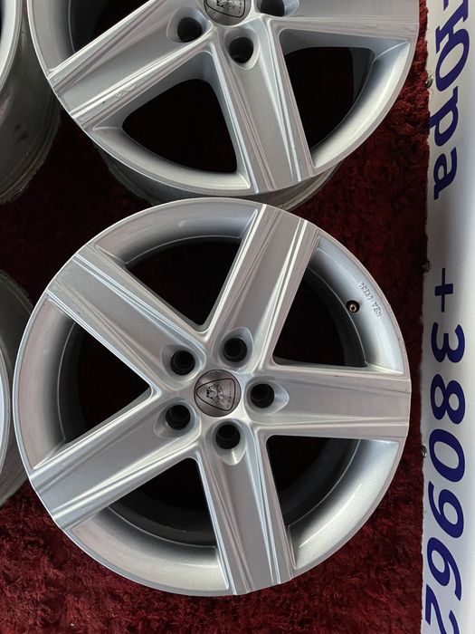 Mercedes Vito Viano Volkswagen Tiguan Touran Seat Skoda R17 5x112